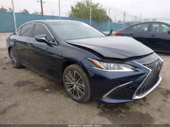 Salvage Lexus Es