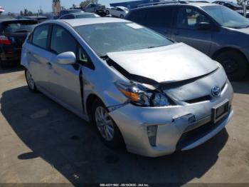  Salvage Toyota Prius