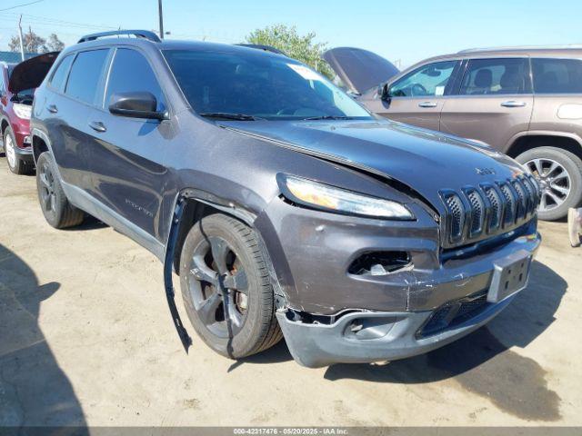  Salvage Jeep Cherokee