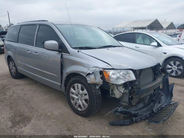  Salvage Chrysler Town & Country