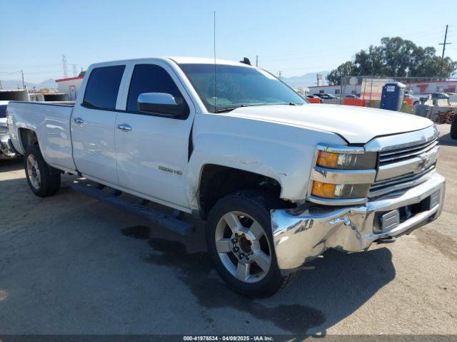  Salvage Chevrolet Silverado 2500