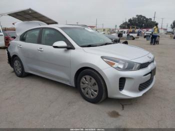  Salvage Kia Rio