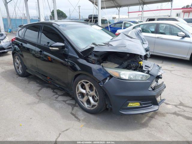  Salvage Ford Focus St
