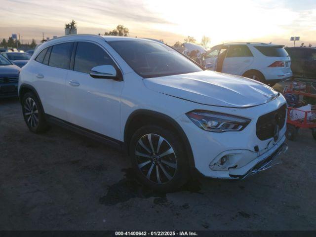  Salvage Mercedes-Benz GLA