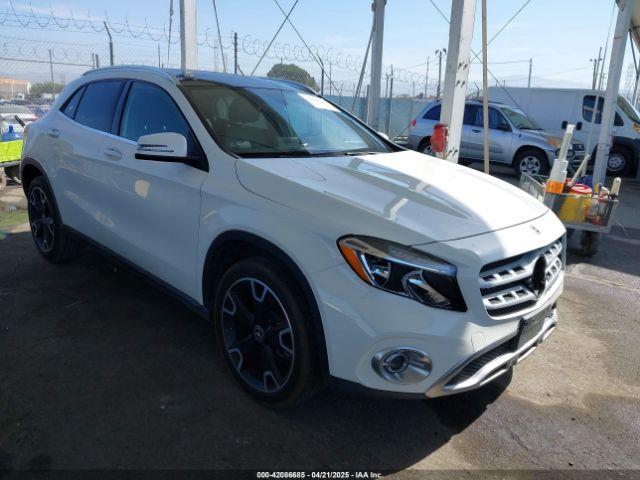  Salvage Mercedes-Benz GLA