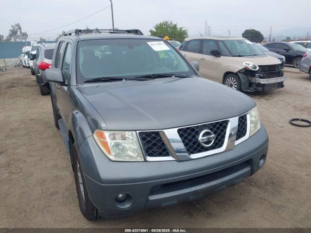  Salvage Nissan Pathfinder