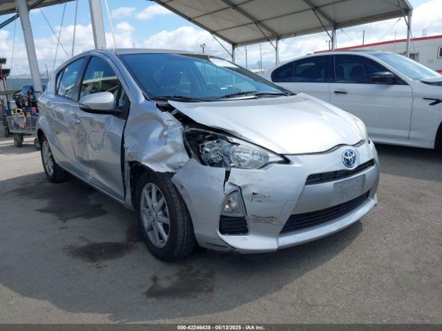  Salvage Toyota Prius c