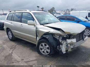  Salvage Toyota Highlander