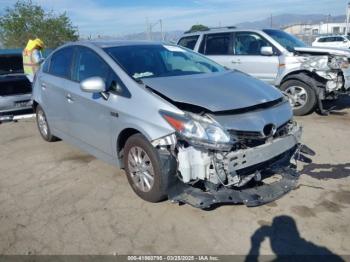  Salvage Toyota Prius