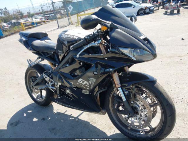  Salvage Triumph Motorcycle Daytona