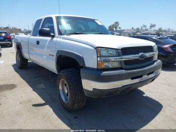  Salvage Chevrolet Silverado 2500