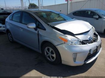  Salvage Toyota Prius