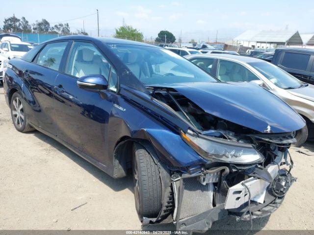 Salvage Toyota Mirai