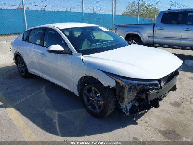  Salvage Kia K4