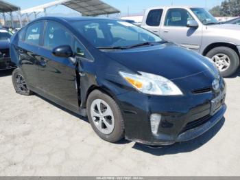  Salvage Toyota Prius