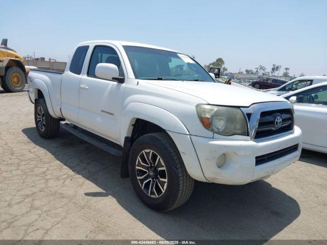  Salvage Toyota Tacoma