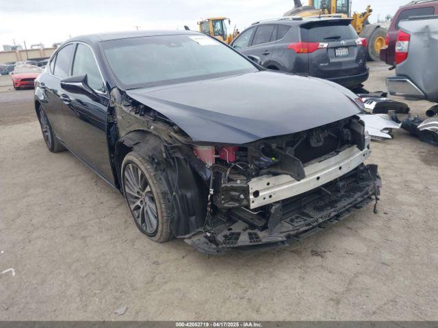  Salvage Lexus Es