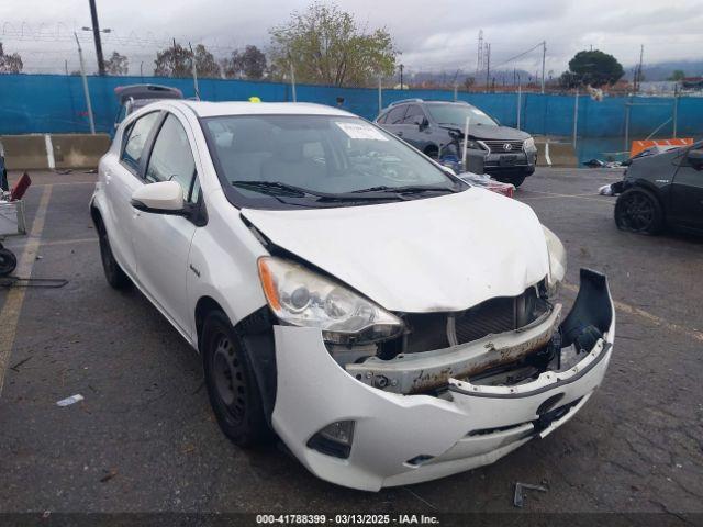 Salvage Toyota Prius c