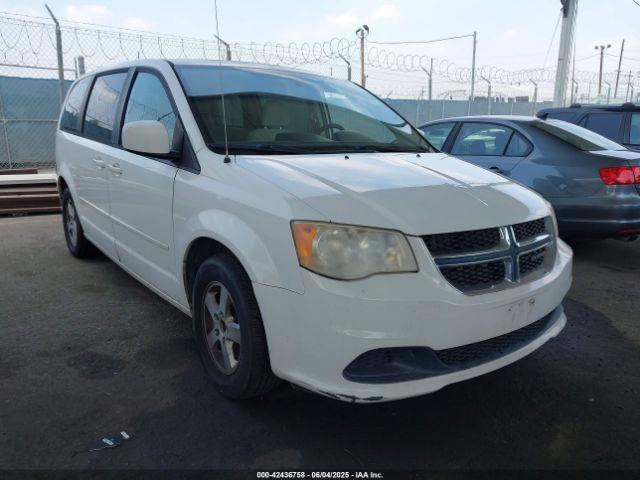  Salvage Dodge Grand Caravan