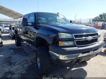  Salvage Chevrolet Silverado 2500