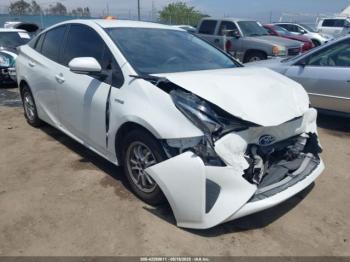  Salvage Toyota Prius
