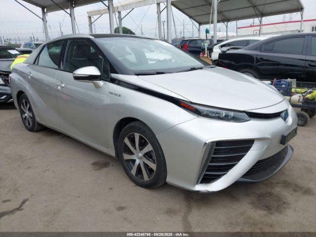  Salvage Toyota Mirai