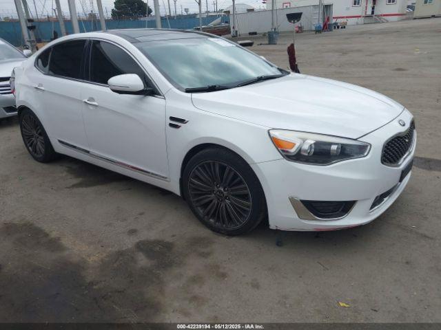  Salvage Kia Cadenza