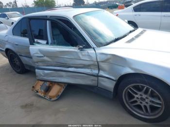  Salvage BMW 7 Series