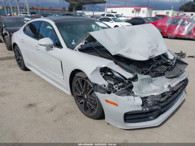 Salvage Porsche Panamera