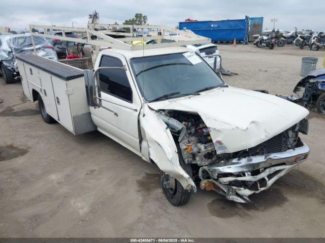  Salvage Toyota Pickup