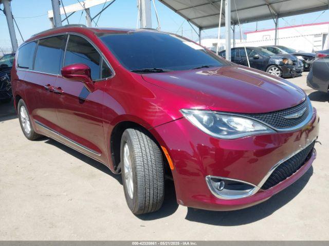  Salvage Chrysler Pacifica