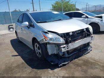  Salvage Toyota Prius