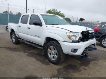  Salvage Toyota Tacoma