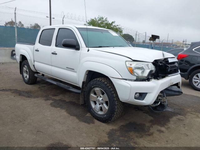  Salvage Toyota Tacoma