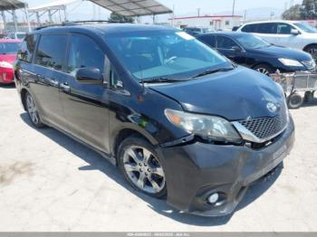  Salvage Toyota Sienna