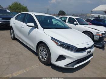  Salvage Kia Forte