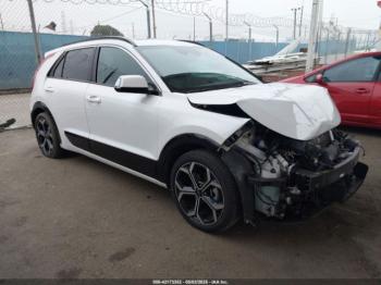  Salvage Kia Niro