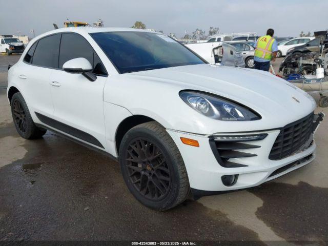  Salvage Porsche Macan