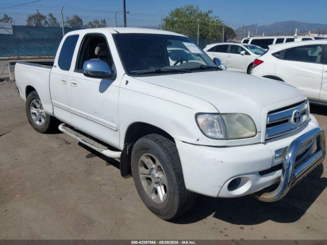  Salvage Toyota Tundra