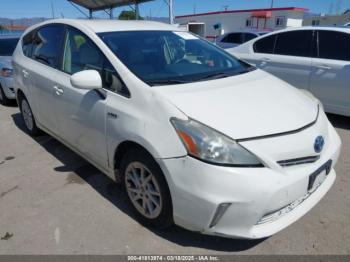  Salvage Toyota Prius v