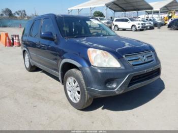  Salvage Honda CR-V
