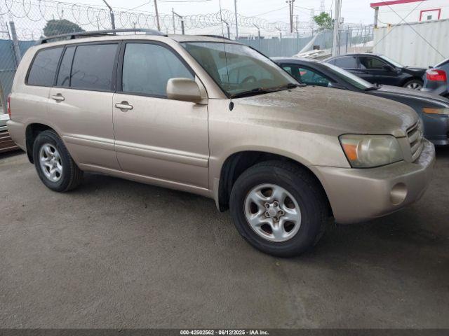  Salvage Toyota Highlander