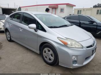 Salvage Toyota Prius