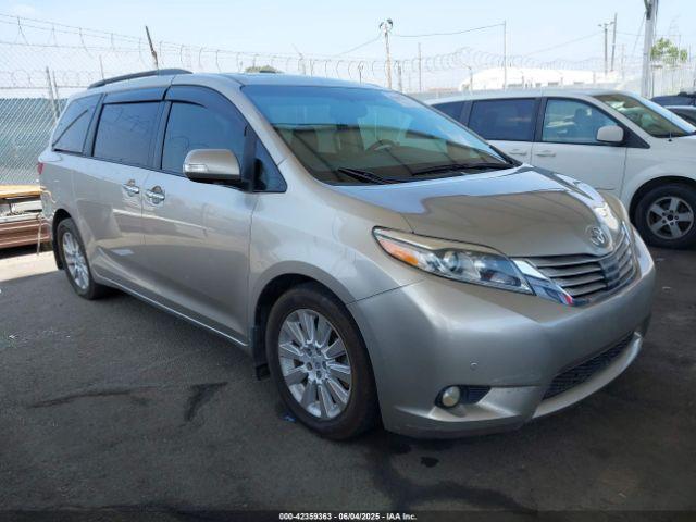  Salvage Toyota Sienna