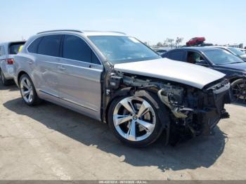 Salvage Bentley Bentayga