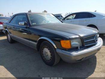  Salvage Mercedes-Benz 560