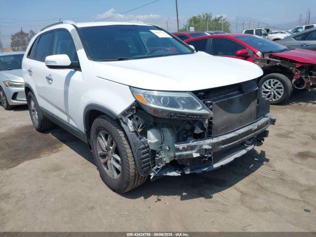  Salvage Kia Sorento
