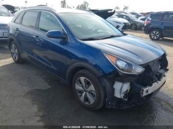 Salvage Kia Niro