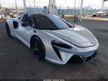  Salvage McLaren Artura