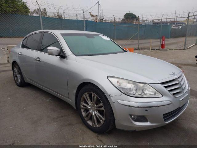  Salvage Hyundai Genesis